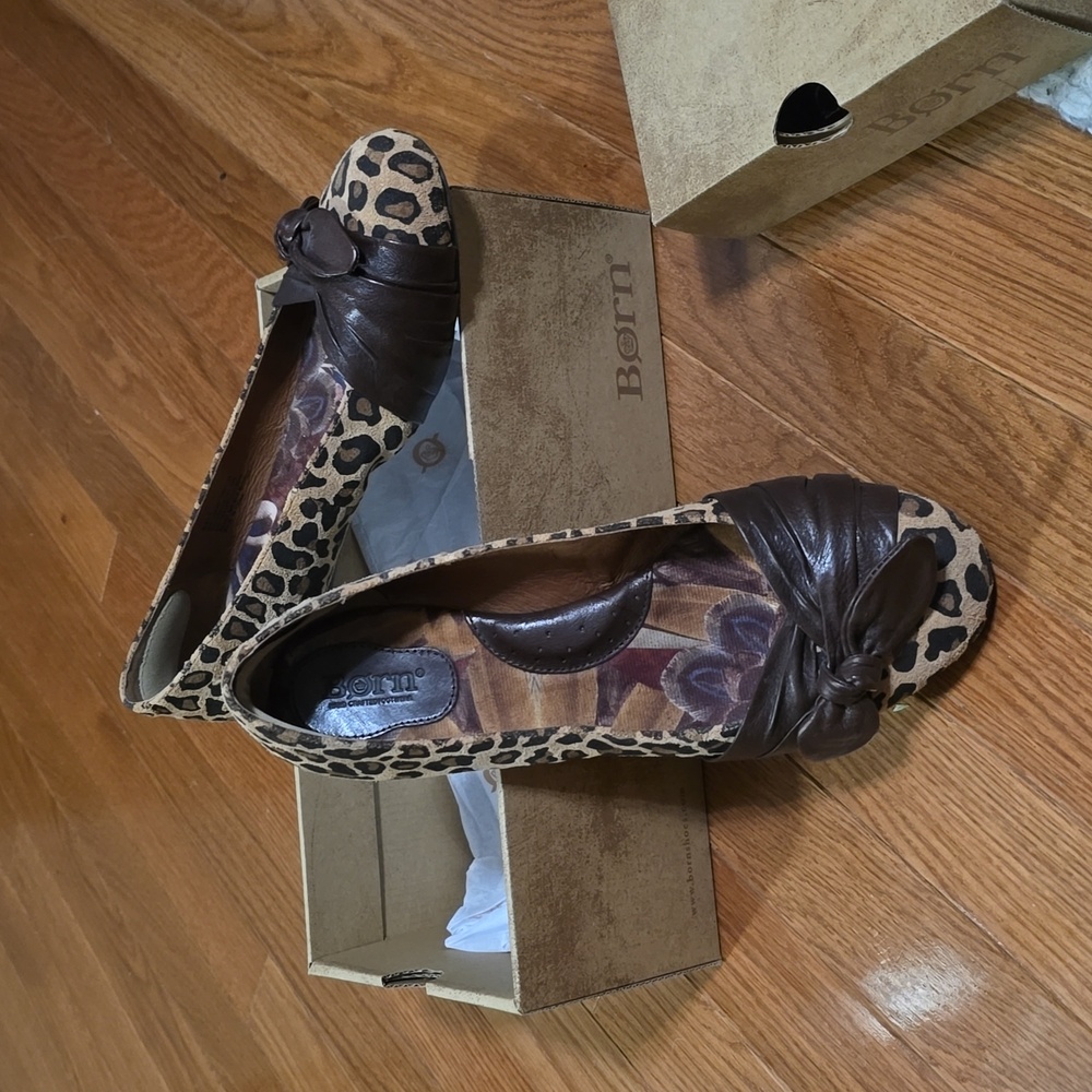 BORN Ballet Flats